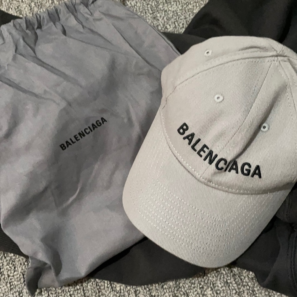 authentic balenciaga hat